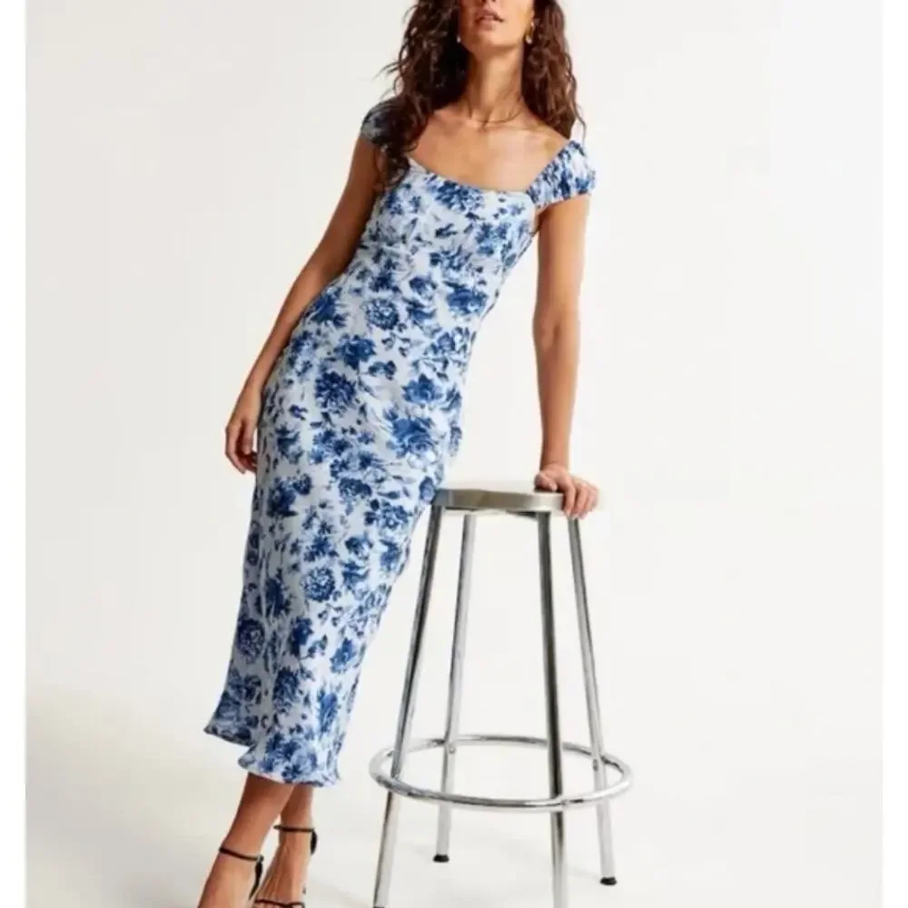 Abercrombie & Fitch Blue Floral Maxi Dress